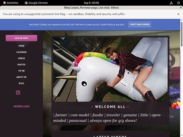 Shycollegeslut.modelcentro.com Signup Page